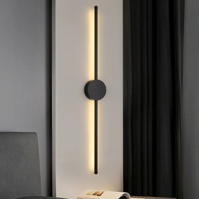 NoirLine Wall Light