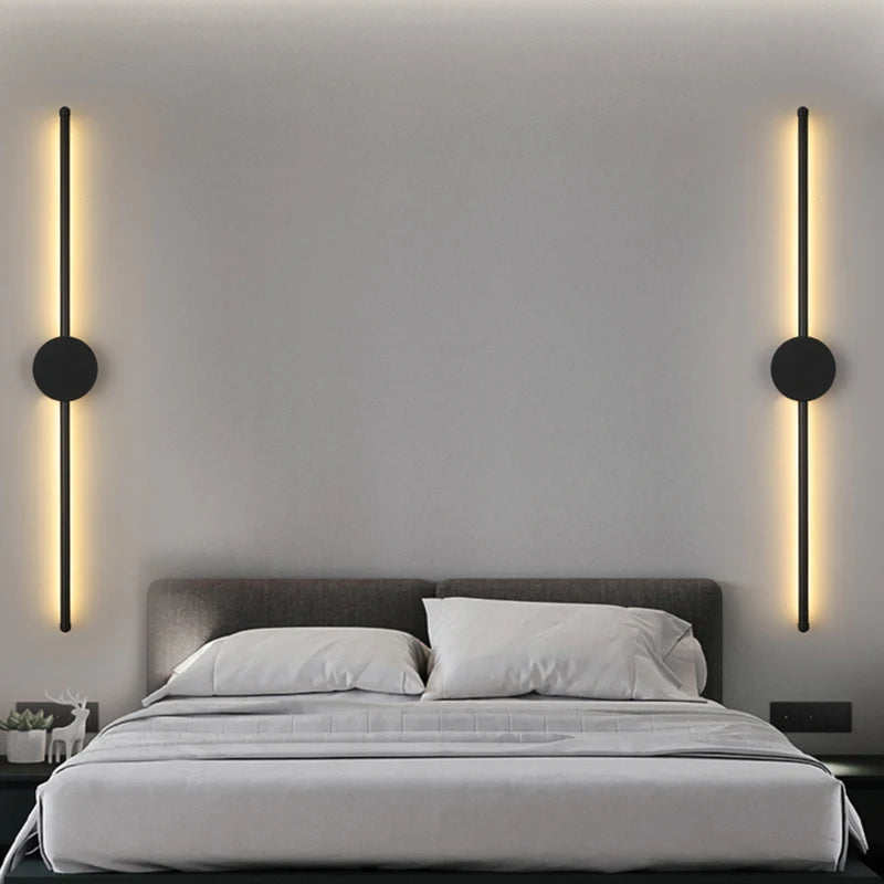 NoirLine Wall Light